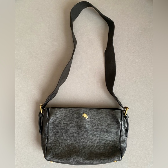 Burberry Bags Authentic Vintage Burberry Pebble Leather Shoulder Bag Poshmark